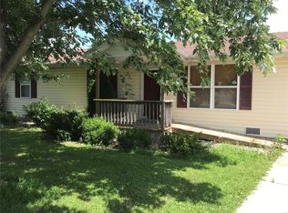 113 Rachele Ln, Bunker Hill, IL 62014