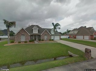 610 Willowridge Dr, Luling, LA 70070