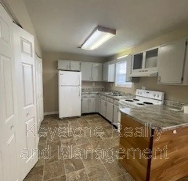 298 Thompsonville Ln #702 — Photo 2