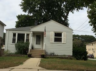 4500 Maple Ave, Forest View, IL 60402