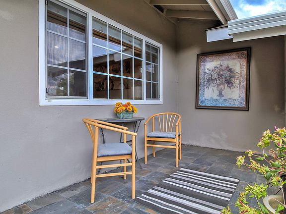 5th image of 8071 Holanda Ct