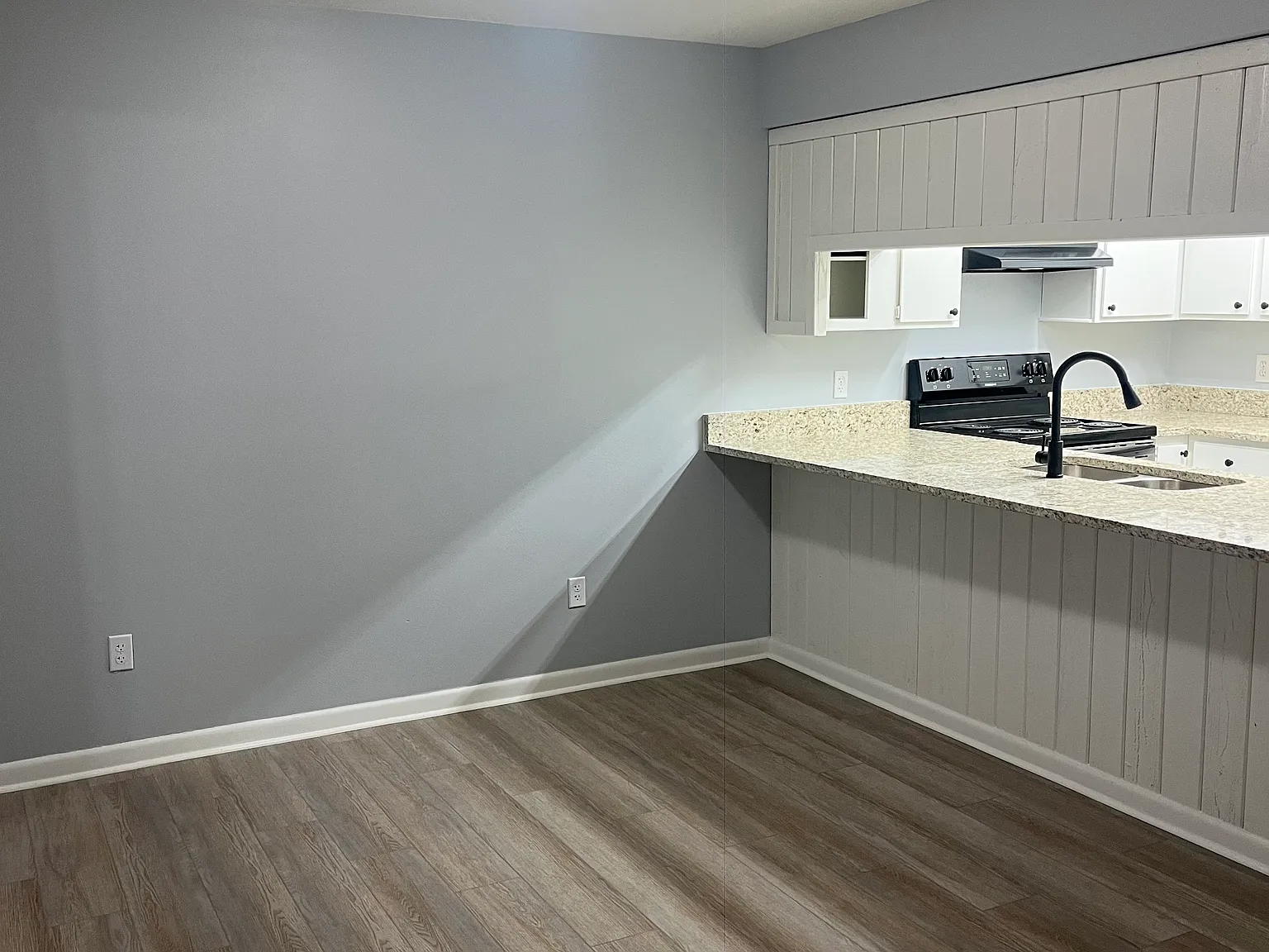 2 bed, 1194 sqft, $2,400 — Photo 4