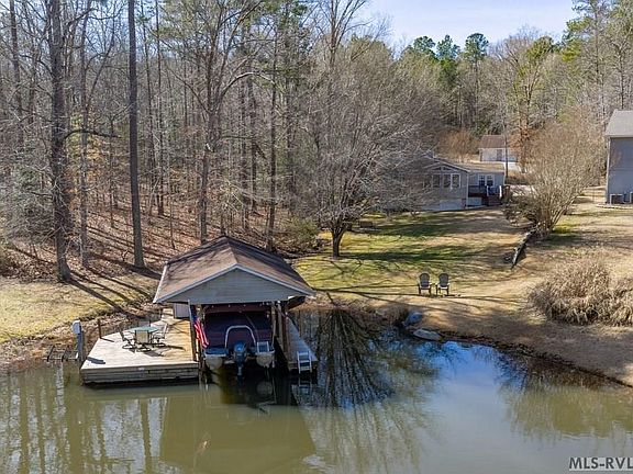 2nd image of 80 Pine Top Dr