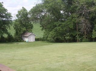 215 Pheasant Run Ln, West Branch, IA 52358