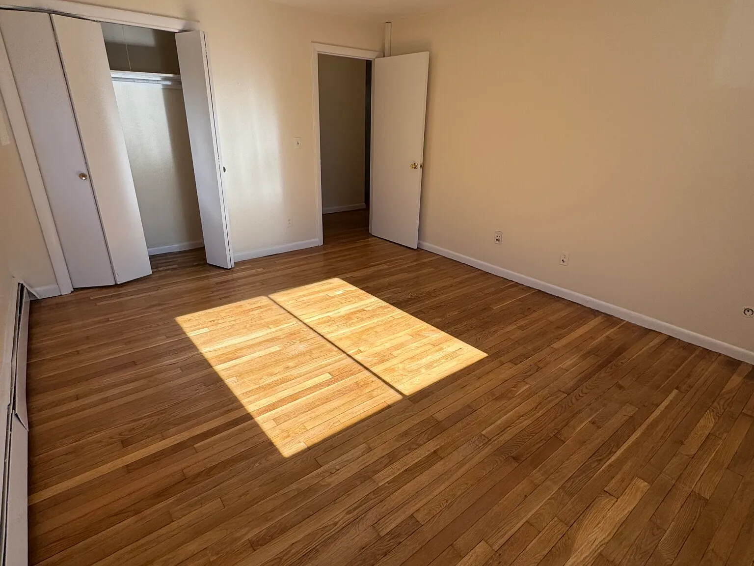 2 bed, 777 sqft, $2,600 — Photo 4