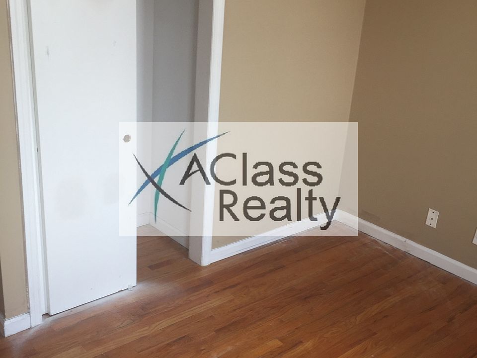 1st image of 4028 36th Ave #2F