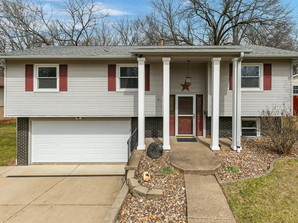 1427 18th Ave, Silvis, IL 61282