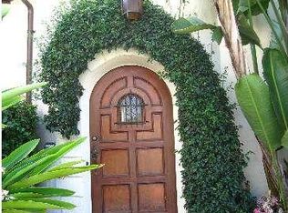 6306 Lindenhurst Ave, Los Angeles, CA 90048