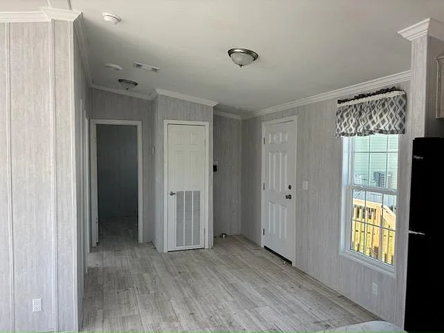 4000 24th St N #460 — Photo 5