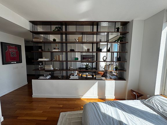 3rd image of 15 William St APT 33D