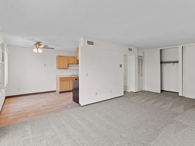 Parkridge Way Apartments — Photo 16
