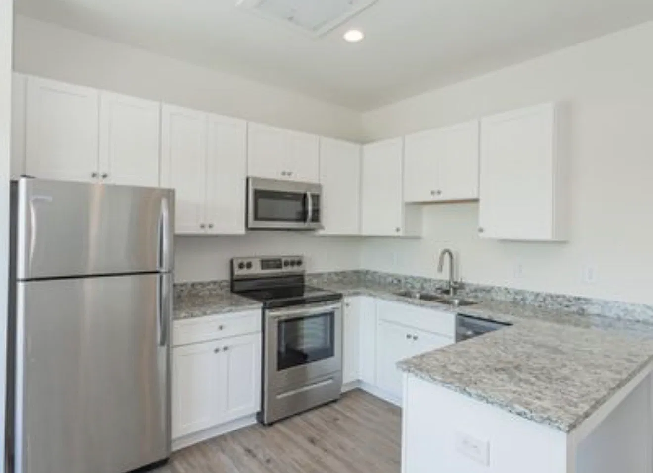 432 Murfreesboro Pike — Photo 3