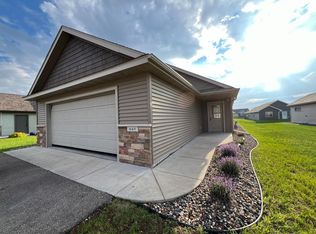 845 Brentwood Cir, River Falls, WI 54022