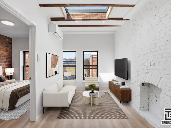 651 Rogers Avenue image 1 of 4