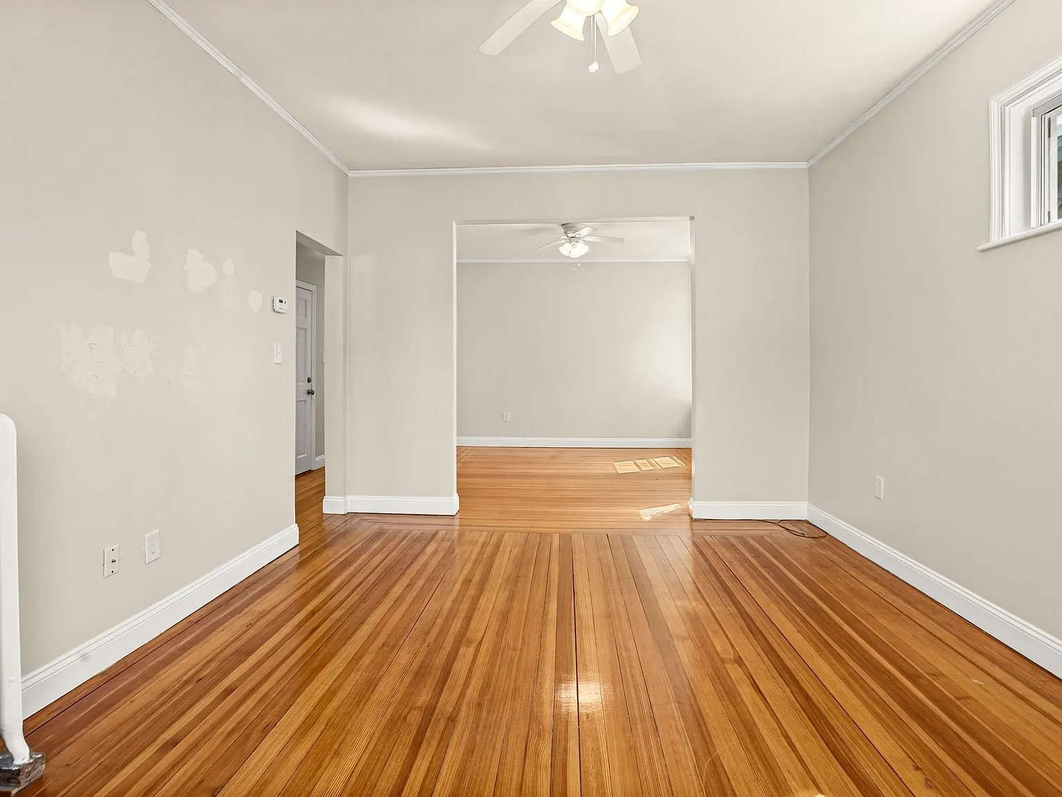 4 bed, 1.0 bath, 1400 sqft, $3,500 — Photo 4