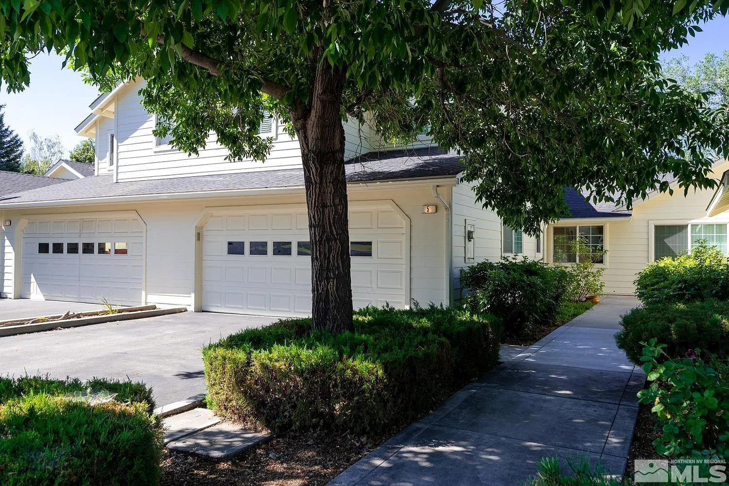 1179 Cottonwood St APT 5 photo 1