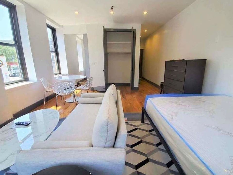 2nd image of 147 Utica Ave #3AA