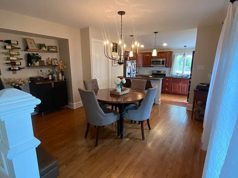 130 E Marshall Ave — Photo 10