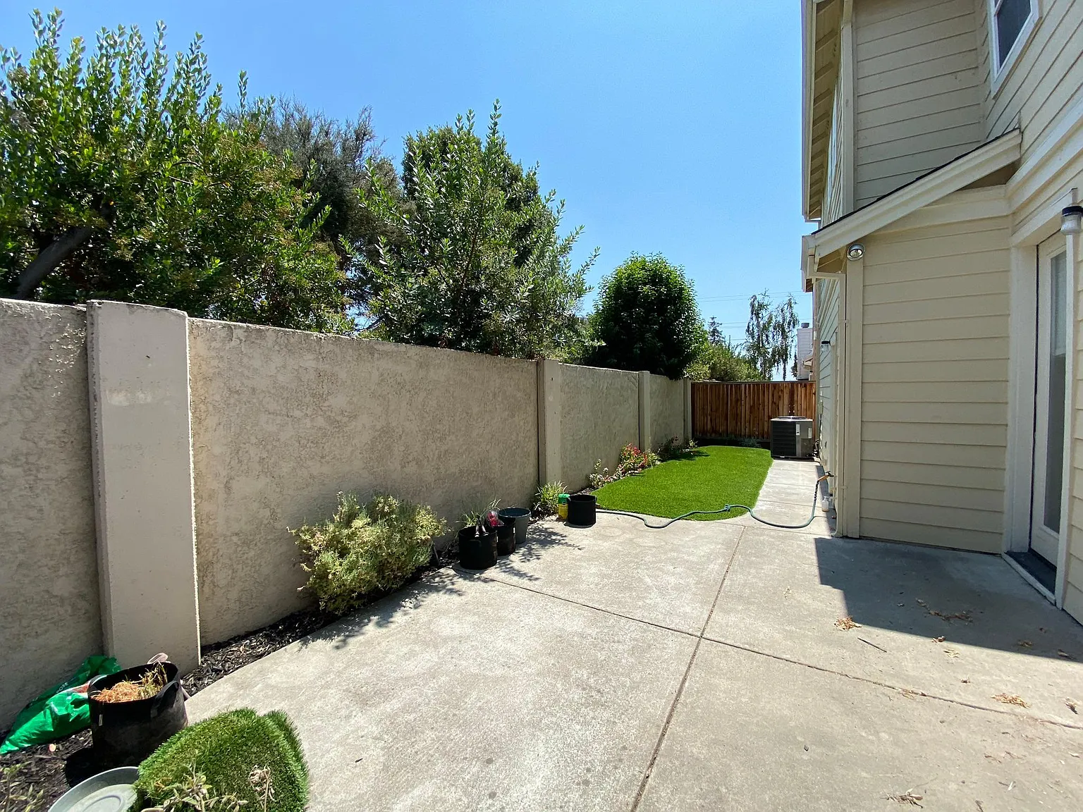 38598 Steinbeck Ter — Photo 3