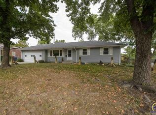 5512 SW Drury Ln, Topeka, KS 66604