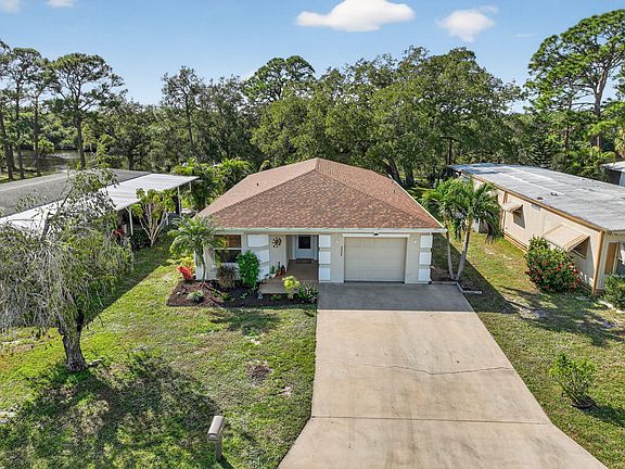 2nd image of 111 Camino Del Rio