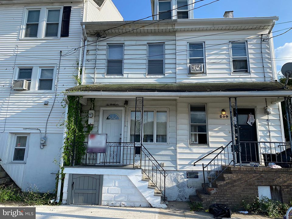 1st image of 246 E Water St