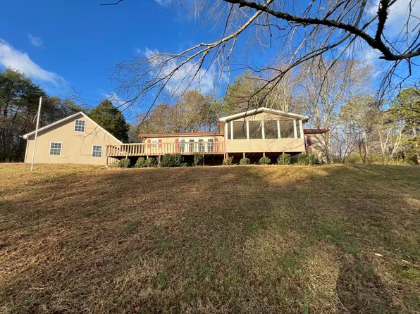 711 McCallie Ferry Rd, Soddy Daisy, TN 37379