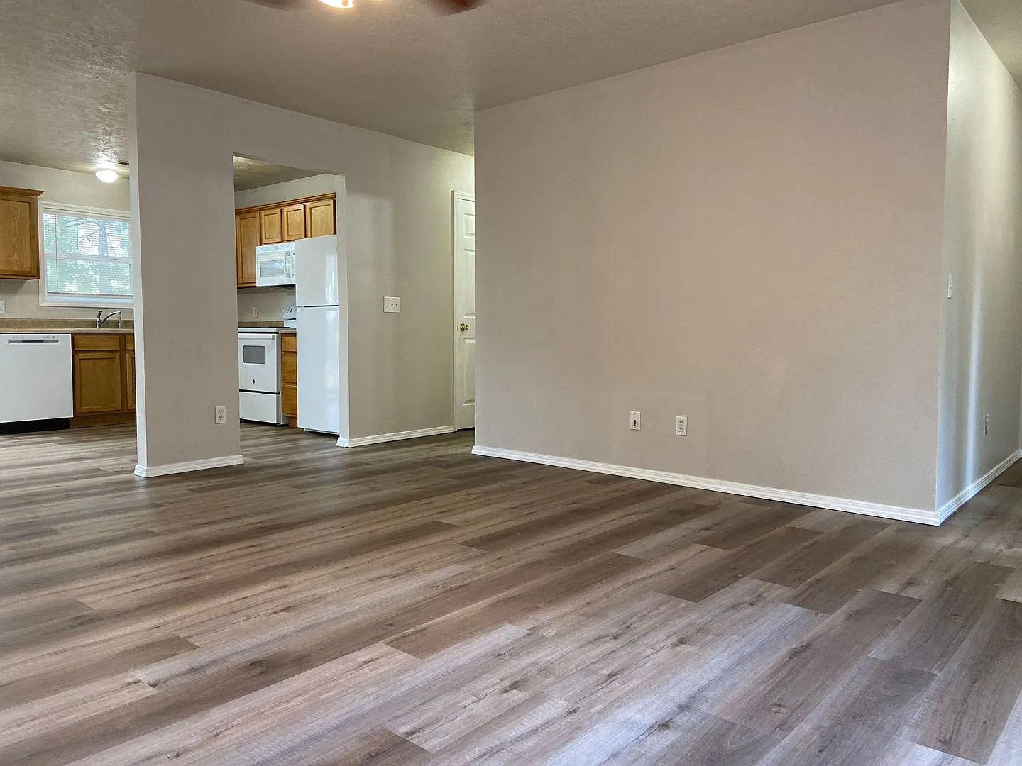 Single-Family Home in Merriam Woods — Photo 4