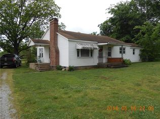 1621 E Huntsville Rd, Fayetteville, AR 72701