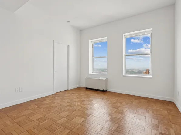 20 Exchange Place image 1 of 22