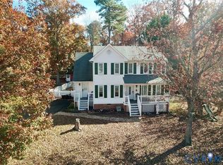 13727 Nashua Ter, Midlothian, VA 23112