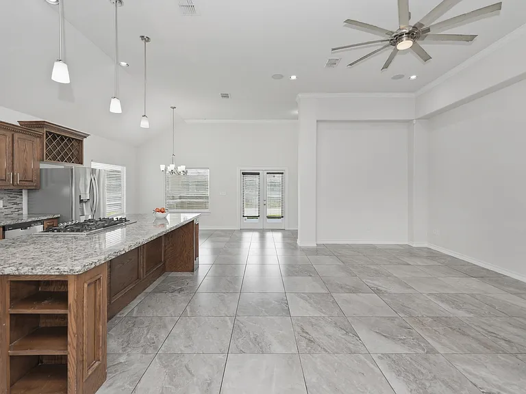 7225 Sylvia Plath Dr — Photo 5