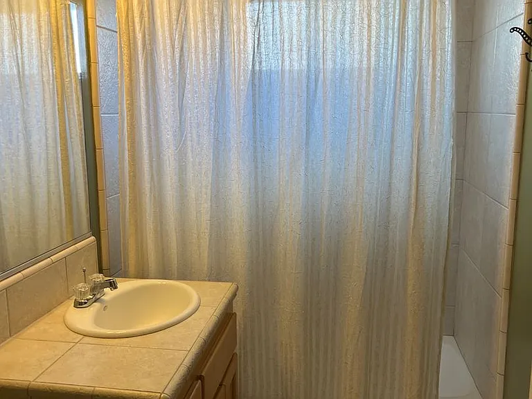 1620 Park Ave — Photo 12