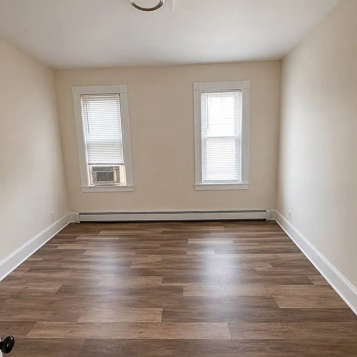 967 Hancock Ave #967