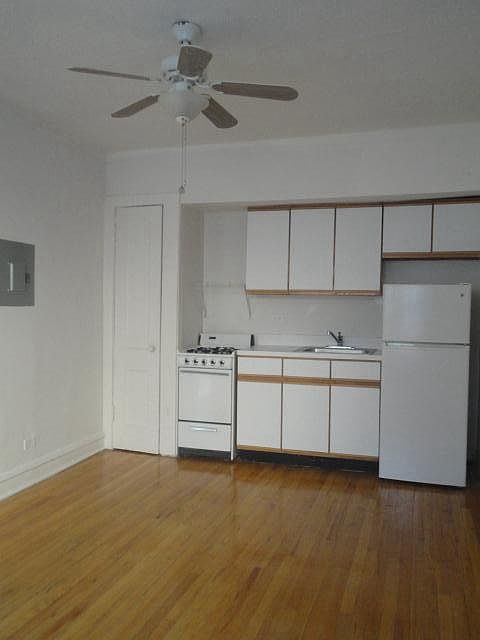 1st image of 22375 N Bissell St #2S