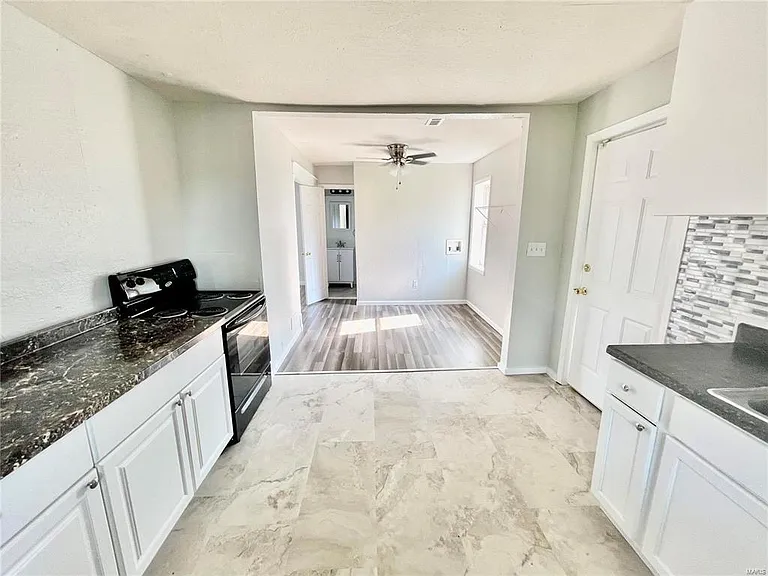2203 Bryan Ave #A — Photo 7