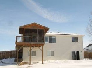 410 High St, Carver, MN 55315