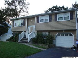 820 Forecastle Ave, Beachwood, NJ 08722