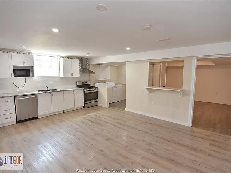 600 Cousineau Rd #LOWER — Photo 17