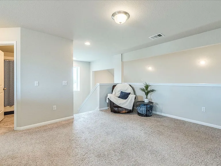 125 Groesbeck Ln — Photo 19