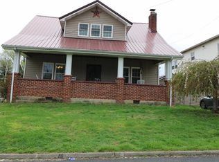 120 S Rice Ave, Louisa, KY 41230