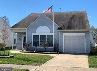 9 Country Ln, Columbus, NJ 08022