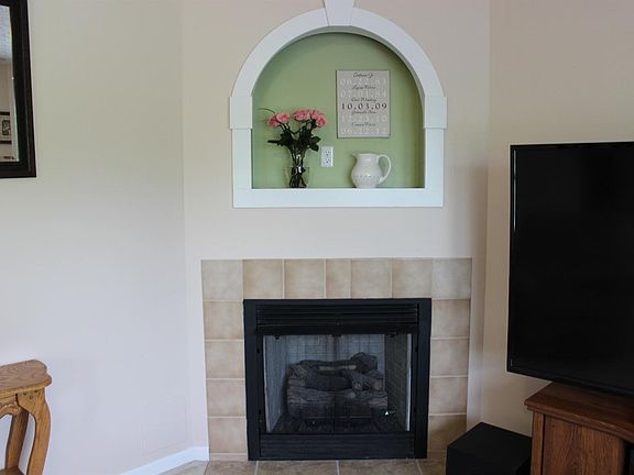 5th image of 342 Molise Cir