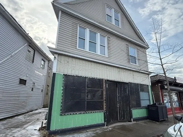 2255 Genesee St, Buffalo, NY 14211