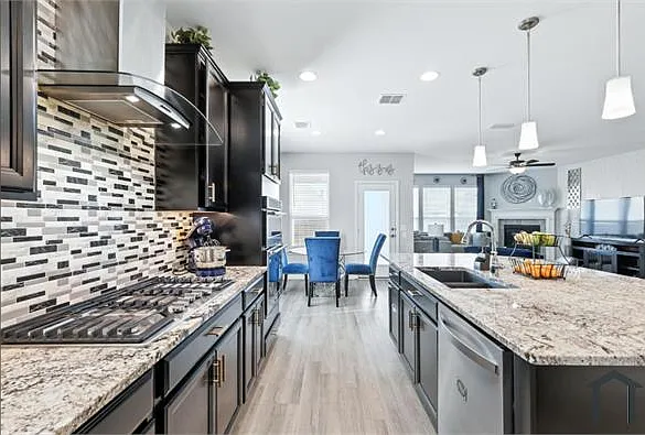 9405 Trailway Dr — Photo 8
