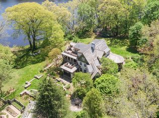 23 Newmarch St, Ipswich, MA 01938