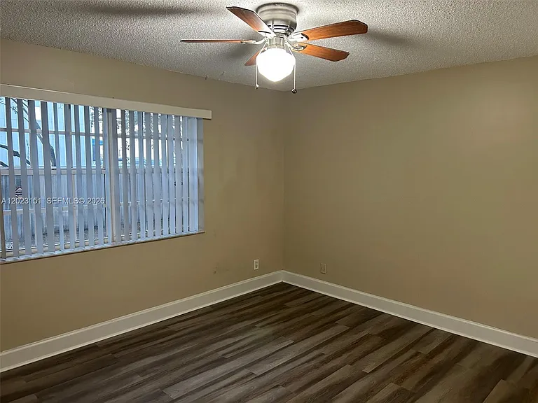301 SW 86th Ave #102 — Photo 5