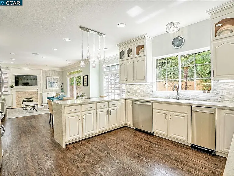 5309 Willow Glen Pl — Photo 15