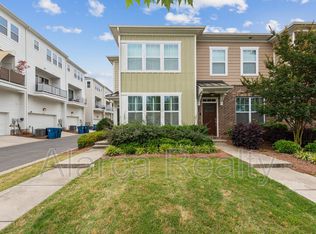 3246 Moss Ln, Charlotte, NC 28206