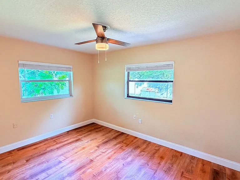 2708 Geoffrey Dr — Photo 16
